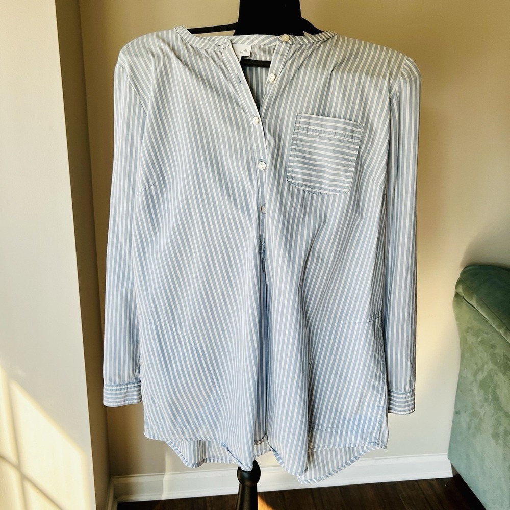 J Jill Pale Baby Blue 100 Cotton White Stripe Collarless Summer Top W Pockets